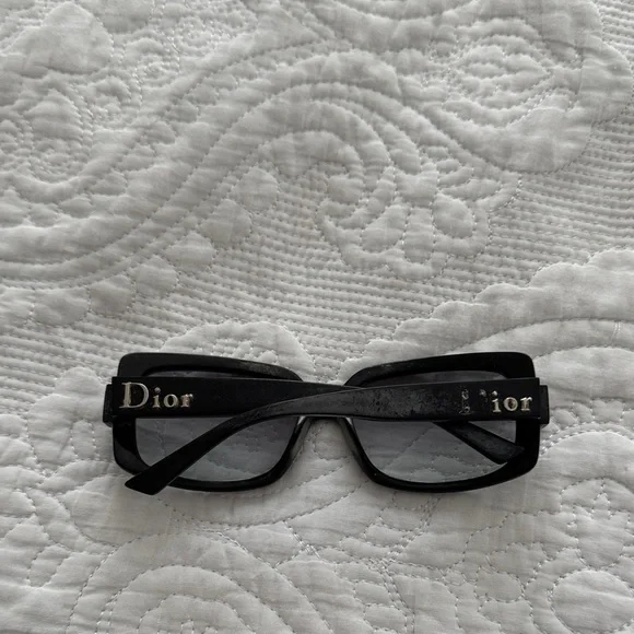 Authentic Dior Black Rectangular Sunglasses - Picture 3 of 5